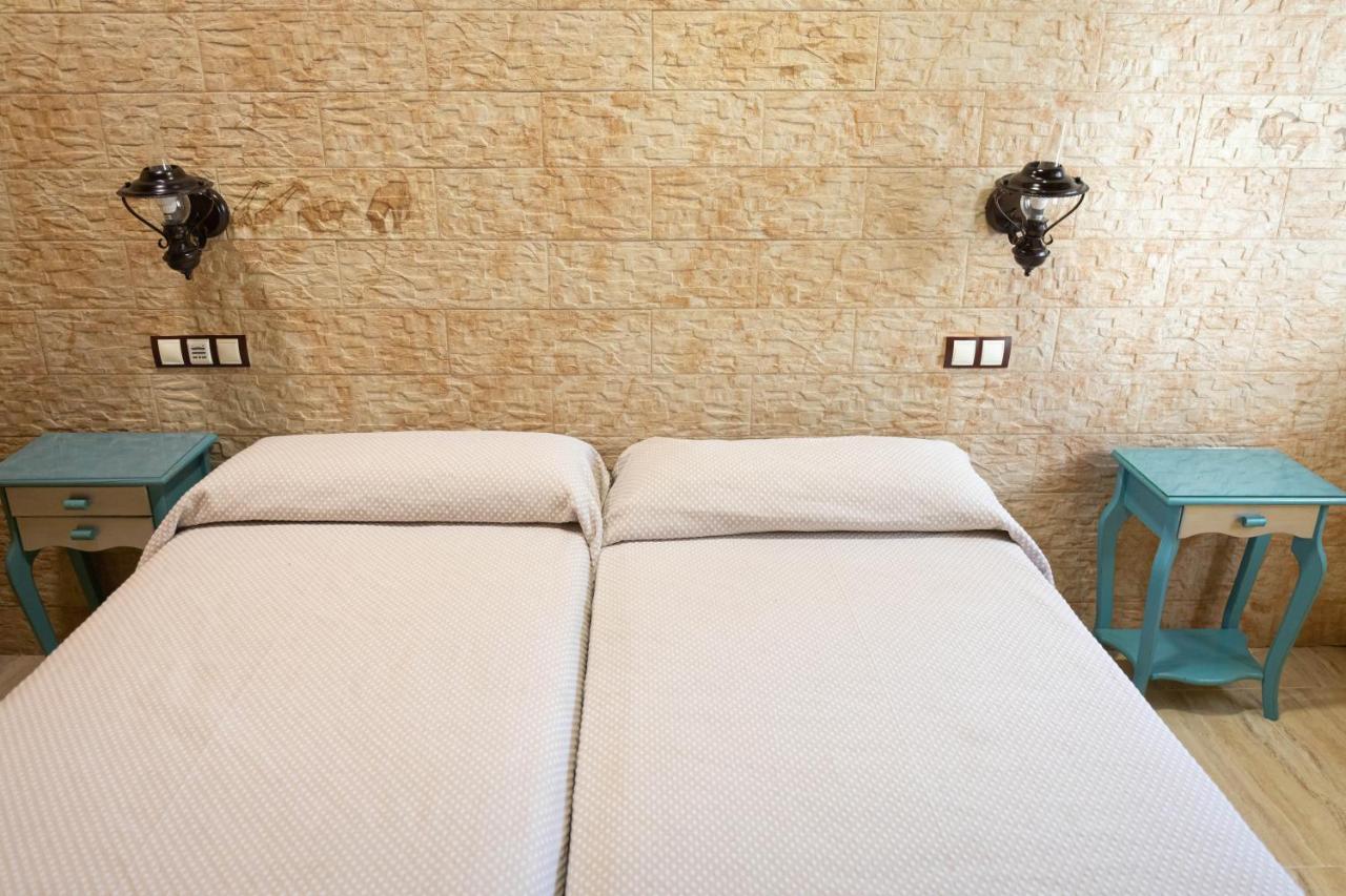 Hotel Un Lugar En La Vecilla Dueñas Eksteriør bilde