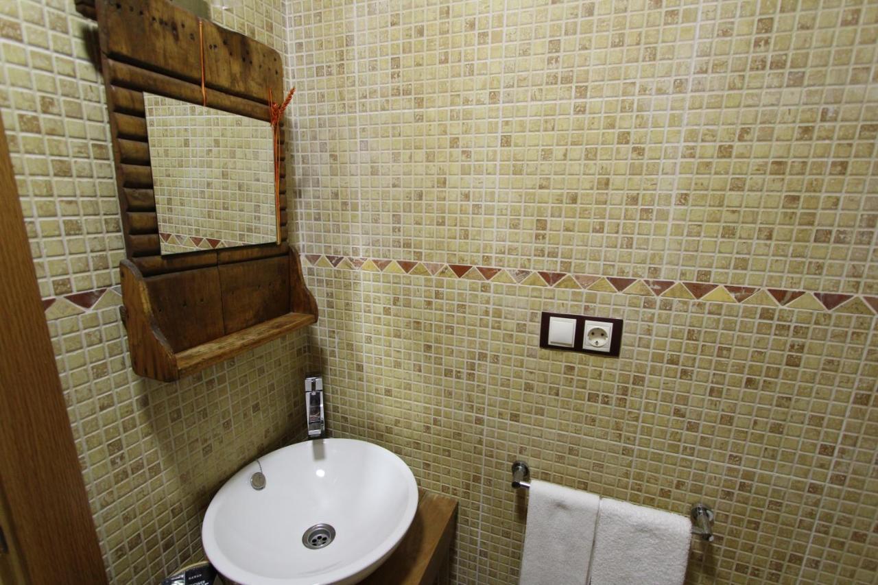 Hotel Un Lugar En La Vecilla Dueñas Eksteriør bilde