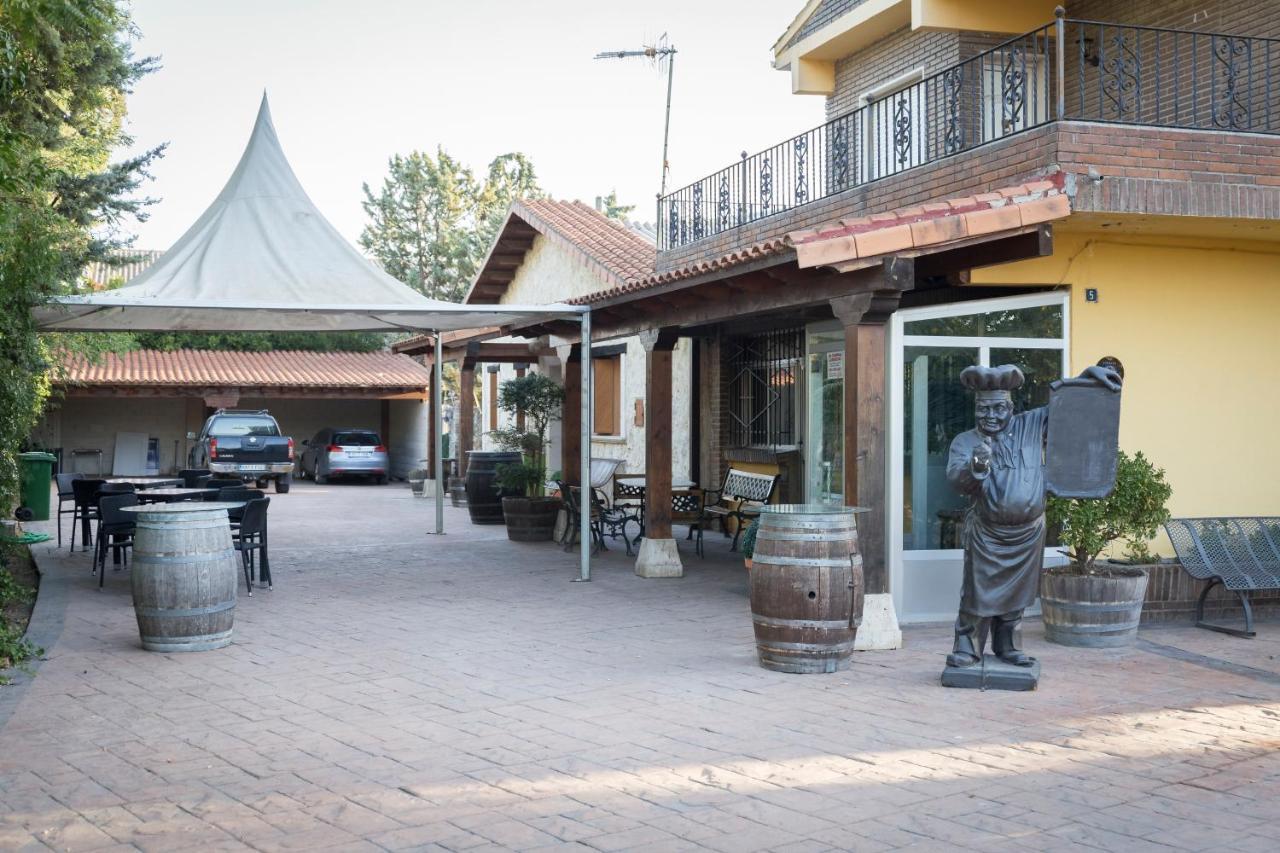 Hotel Un Lugar En La Vecilla Dueñas Eksteriør bilde